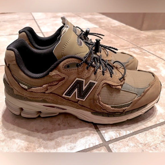 New Balance 2002R Mens Sneakers Protection Pack High Desert M2002RDP Sz 10 - Picture 2 of 11